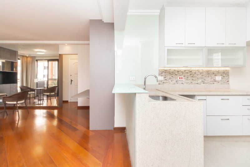 Apartamento 116m² na Vila Mariana 3 dorm 1 suíte 3 vagas Rua Caravelas São Paulo - 