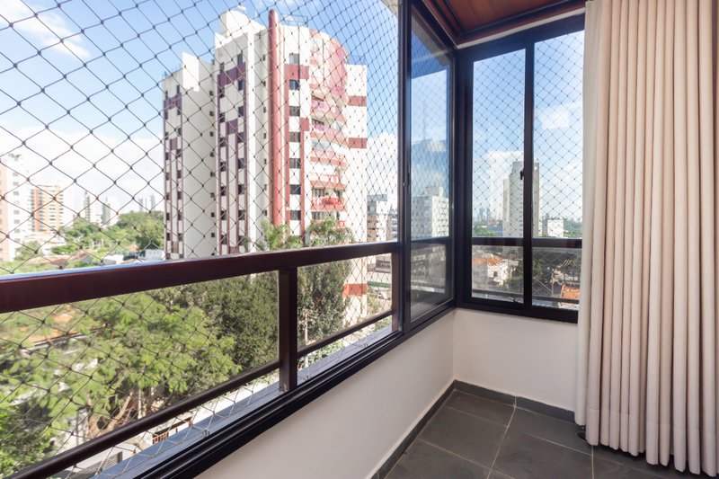 Apartamento 116m² na Vila Mariana 3 dorm 1 suíte 3 vagas Rua Caravelas São Paulo - 