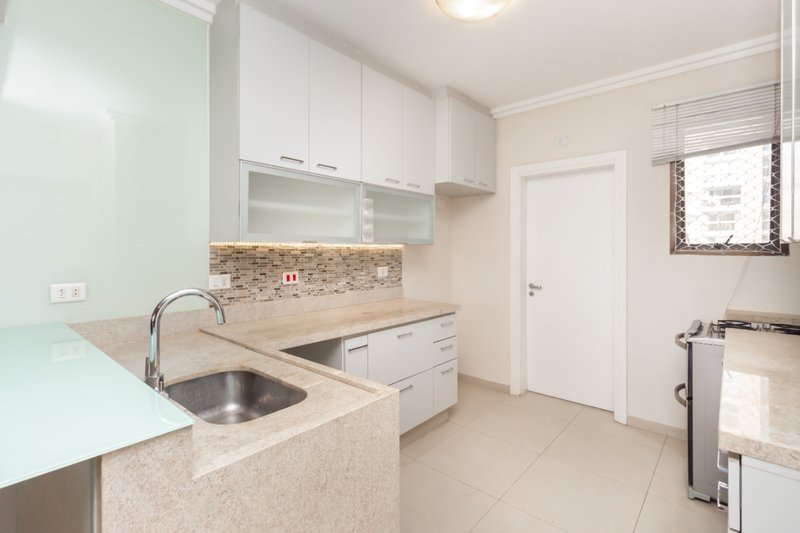 Apartamento 116m² na Vila Mariana 3 dorm 1 suíte 3 vagas Rua Caravelas São Paulo - 