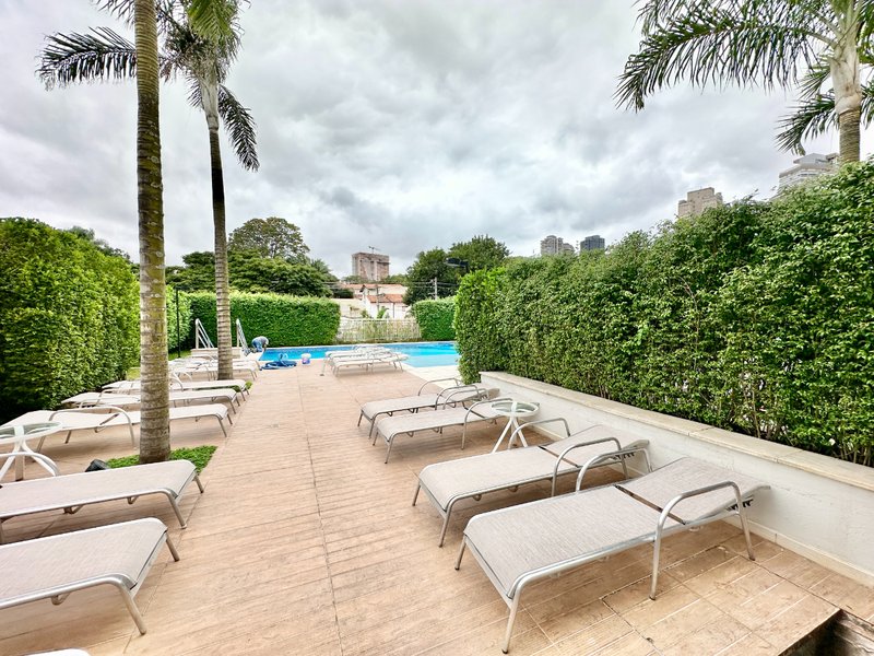 Apartamento 74m² na Vila Cordeiro 2 suítes 1 vaga Rua Nicolau Barreto São Paulo - 