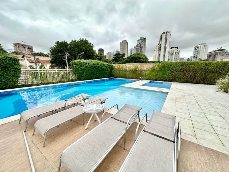 Apartamento 74m² na Vila Cordeiro 2 suítes 1 vaga Rua Nicolau Barreto São Paulo - 