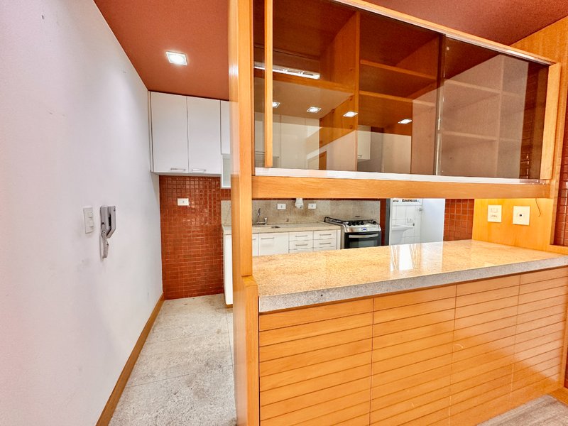Apartamento 79m² na Vila Andrade 2 suítes 2 vagas Rua Itatupa São Paulo - 