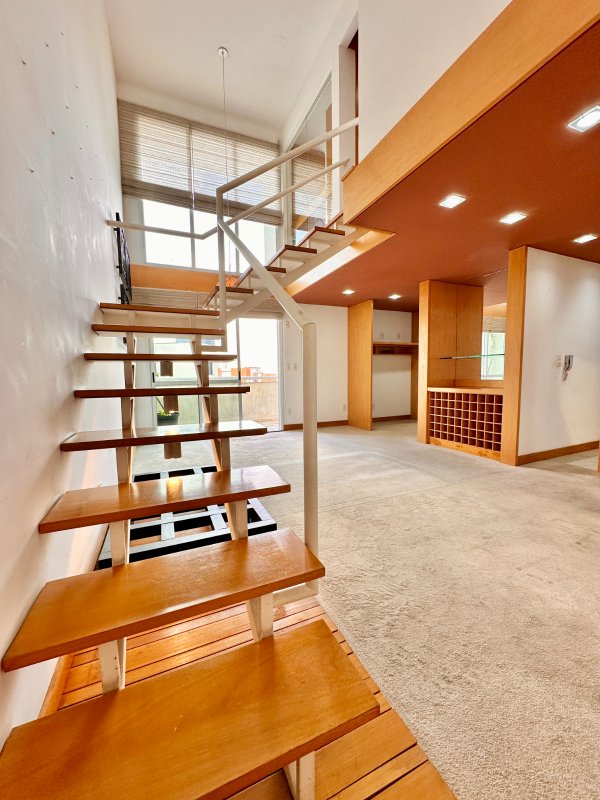 Apartamento 79m² na Vila Andrade 2 suítes 2 vagas Rua Itatupa São Paulo - 