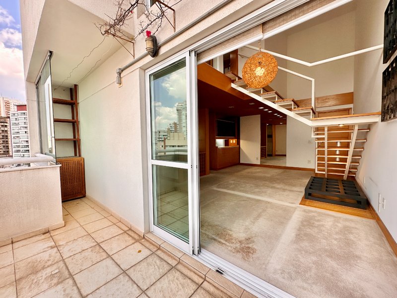 Apartamento 79m² na Vila Andrade 2 suítes 2 vagas Rua Itatupa São Paulo - 
