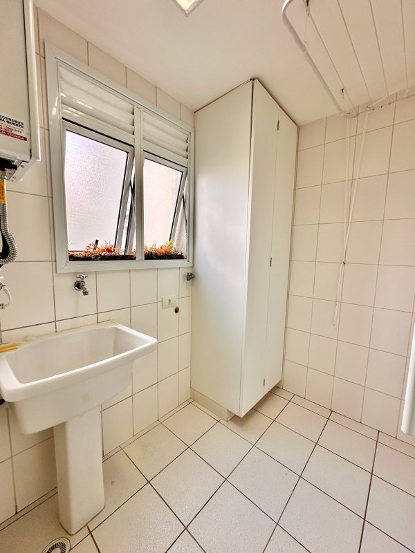Apartamento 79m² na Vila Andrade 2 suítes 2 vagas Rua Itatupa São Paulo - 