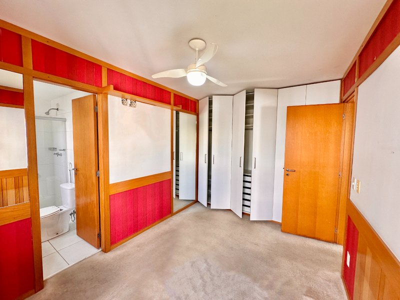 Apartamento 79m² na Vila Andrade 2 suítes 2 vagas Rua Itatupa São Paulo - 
