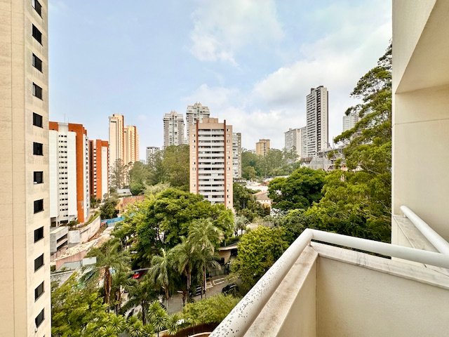Apartamento 79m² na Vila Andrade 2 suítes 2 vagas Rua Itatupa São Paulo - 