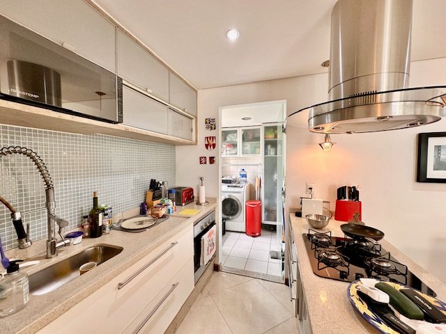 Apartamento 79m² na Vila Andrade 2 suítes 2 vagas Rua Itatupa São Paulo - 