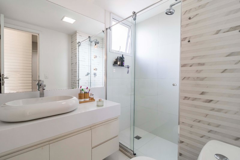 Apartamento 134m² na Cidade Monções 3 suítes 2 vagas Rua Arizona São Paulo - 