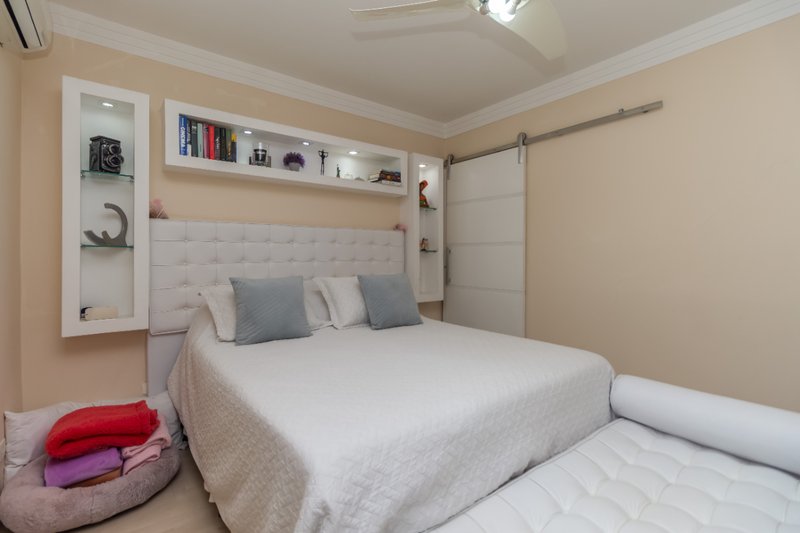 Sobrado no Imirim 174m² 3 dorm 1 suíte 2 vagas Rua Evaristo Roque São Paulo - 