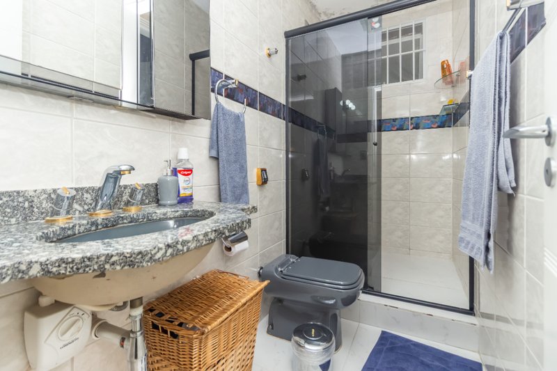 Sobrado no Imirim 174m² 3 dorm 1 suíte 2 vagas Rua Evaristo Roque São Paulo - 