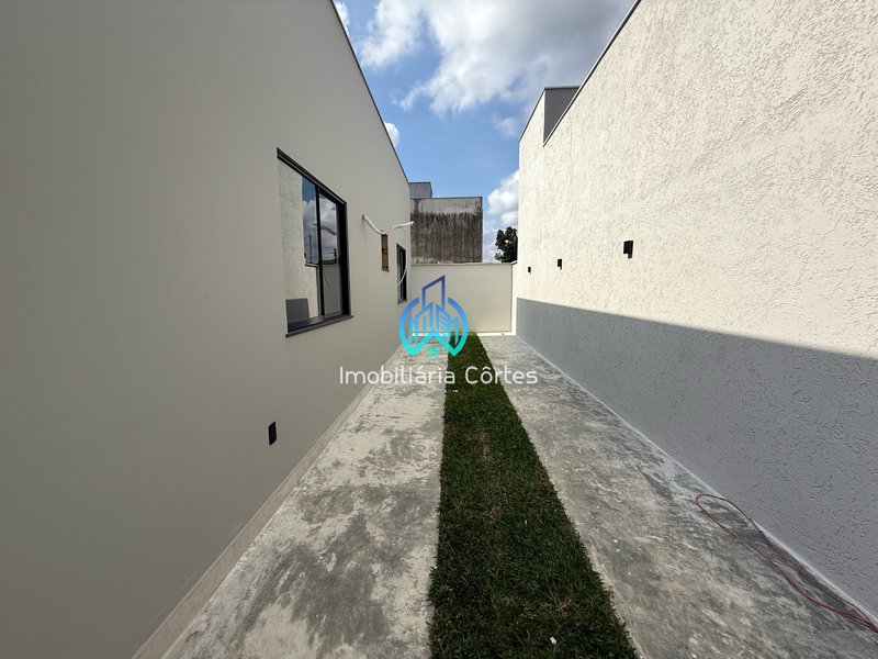 Casa Moderna com Fachada Imponente — Pronta para Encantar! Rua Comandante Barcelar Guapimirim - 