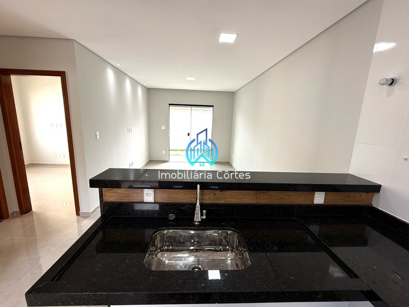 Casa Moderna com Fachada Imponente — Pronta para Encantar! Rua Comandante Barcelar Guapimirim - 