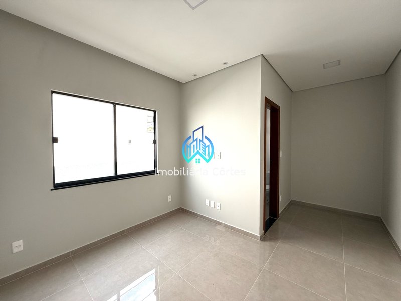Casa Moderna com Fachada Imponente — Pronta para Encantar! Rua Comandante Barcelar Guapimirim - 