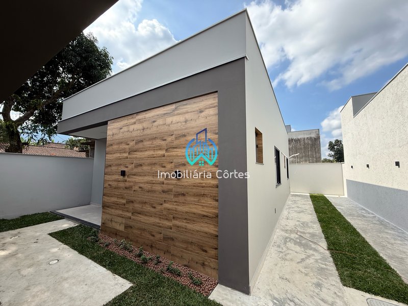 Casa Moderna com Fachada Imponente — Pronta para Encantar! Rua Comandante Barcelar Guapimirim - 