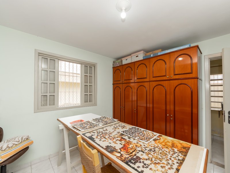 Casa 104m² útil no Chora Menino 8 dorms 2 suítes 1 vaga Rua Doutor Eugênio Fortes Coelho São Paulo - 