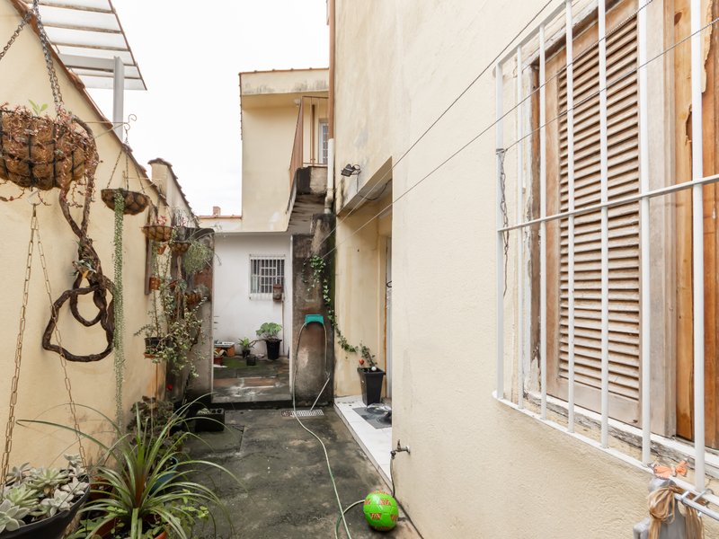 Casa 104m² útil no Chora Menino 8 dorms 2 suítes 1 vaga Rua Doutor Eugênio Fortes Coelho São Paulo - 