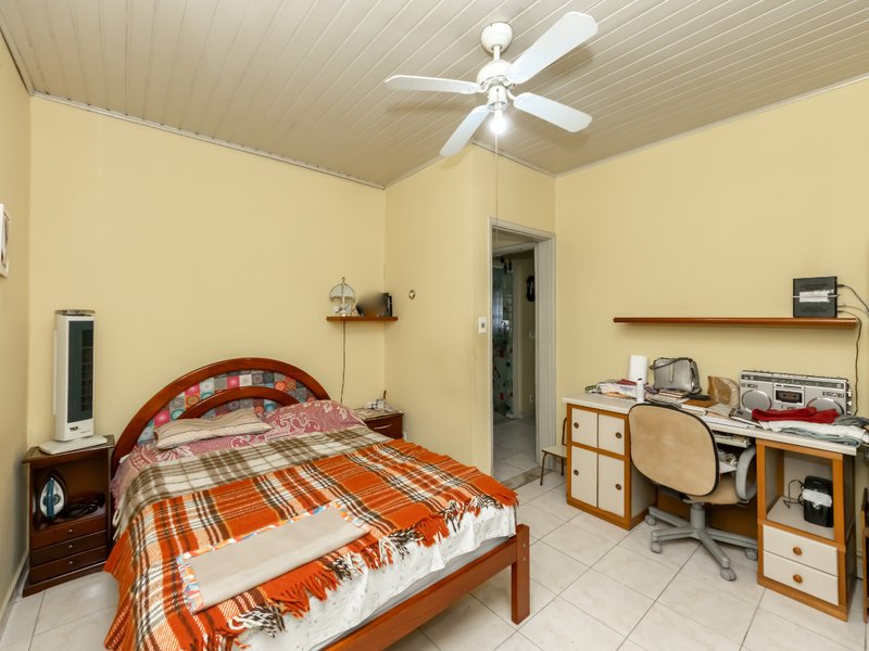 Casa 104m² útil no Chora Menino 8 dorms 2 suítes 1 vaga Rua Doutor Eugênio Fortes Coelho São Paulo - 