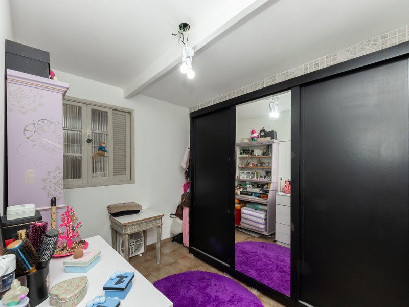 Casa 104m² útil no Chora Menino 8 dorms 2 suítes 1 vaga Rua Doutor Eugênio Fortes Coelho São Paulo - 