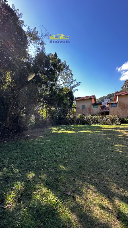 Oportunidade duas casas á venda com um terreno de 890m² na estrada do maquininha Rua do Maquininha São Sebastião - 