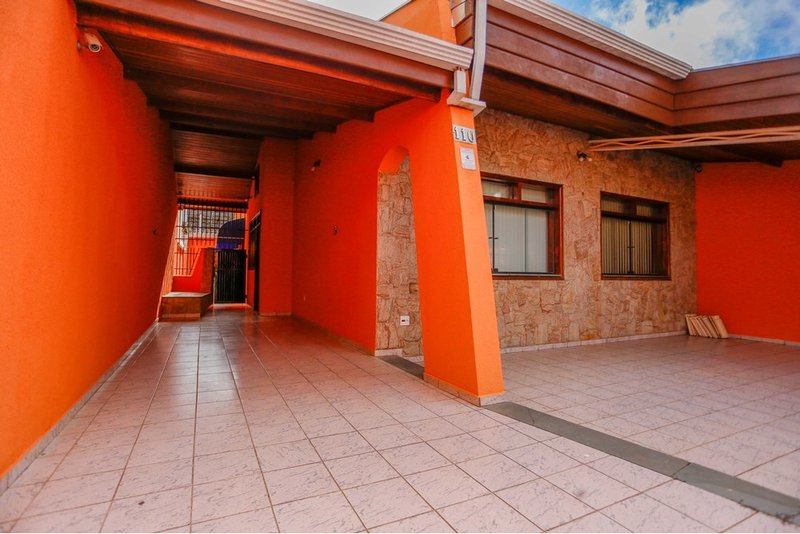 Casa à VENDA Central Parque - 4 dormitórios - 2 suítes - Sorocaba/SP Rua José Galvão Primo Sorocaba - 