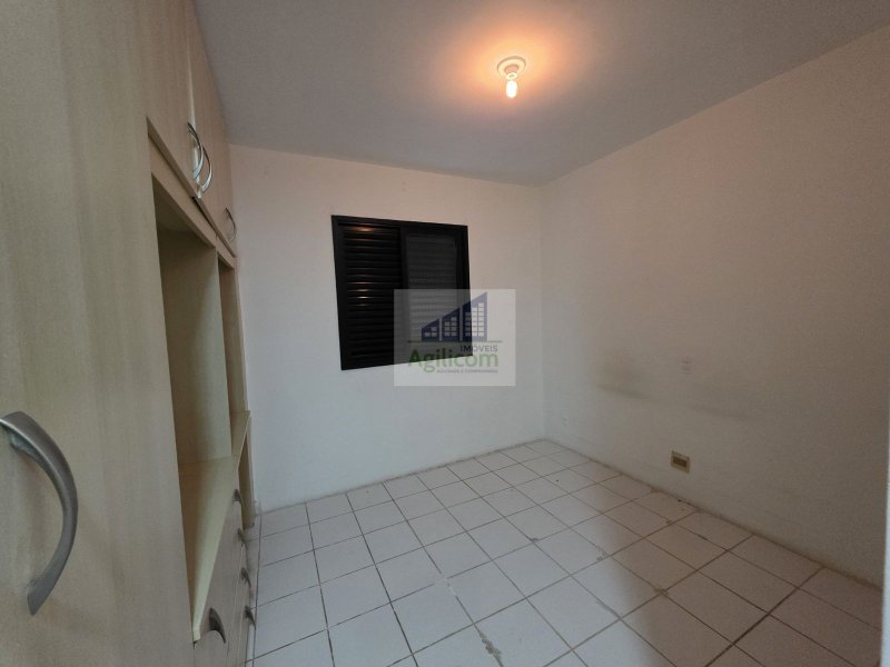 APARTAMENTO À VENDA EM CHÁCARA SANTO ANTÔNIO COM 2 DORMITÓRIOS E 2 VAGAS DE GARAGEEM FIXAS Rua Doutor José Áureo Bustamante São Paulo - 