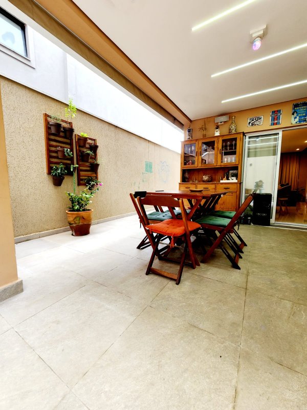 Casa em condomínio de luxo para locação Rua Sabiá Santana de Parnaíba - 