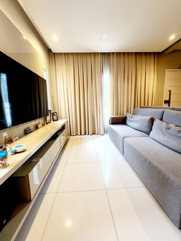 Casa em condomínio de luxo para locação Rua Sabiá Santana de Parnaíba - 