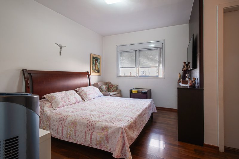 Apartamento 170m² em Santana 3 suítes 3 vagas Rua Conselheiro Pedro Luís São Paulo - 