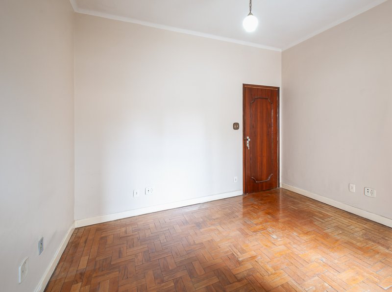 Sobrado 195m² em Perdizes 2 dorm 1 suíte 1 vaga Rua Caraíbas São Paulo - 