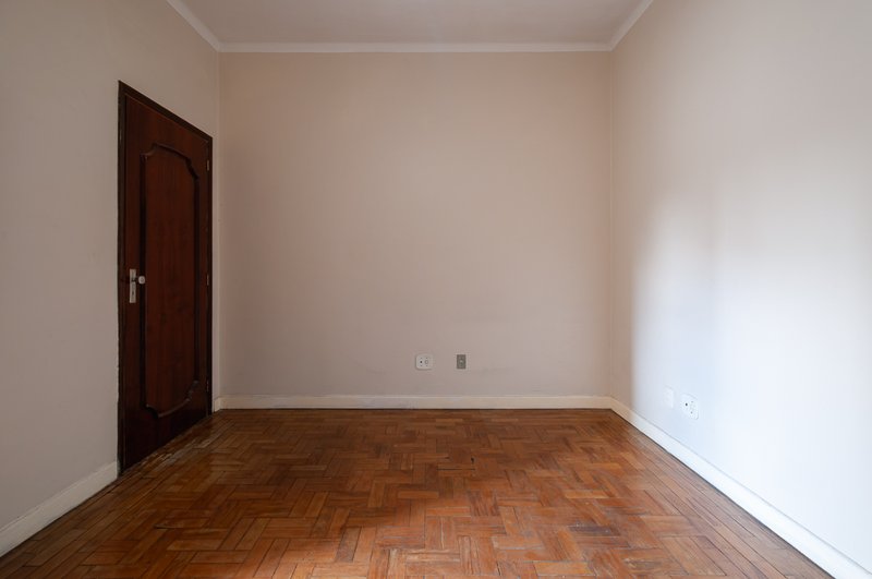 Sobrado 195m² em Perdizes 2 dorm 1 suíte 1 vaga Rua Caraíbas São Paulo - 