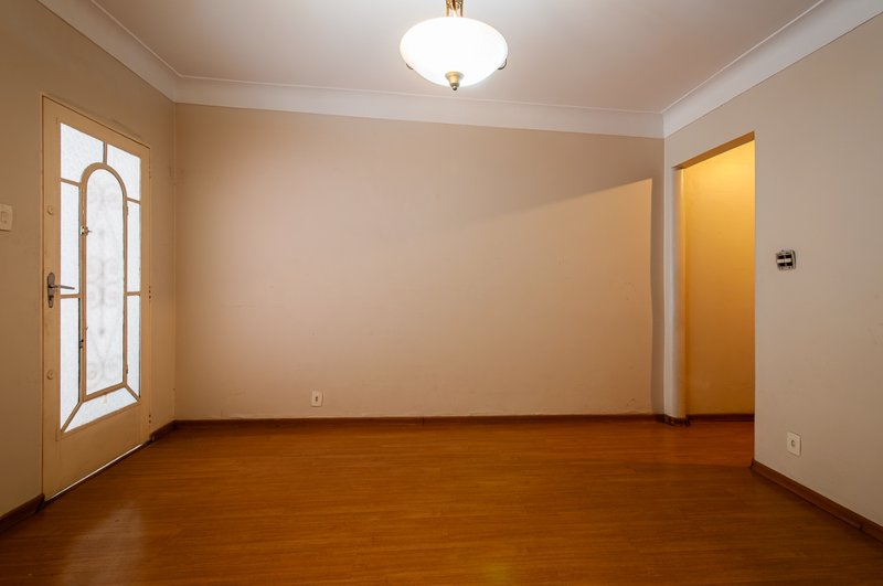Sobrado 195m² em Perdizes 2 dorm 1 suíte 1 vaga Rua Caraíbas São Paulo - 