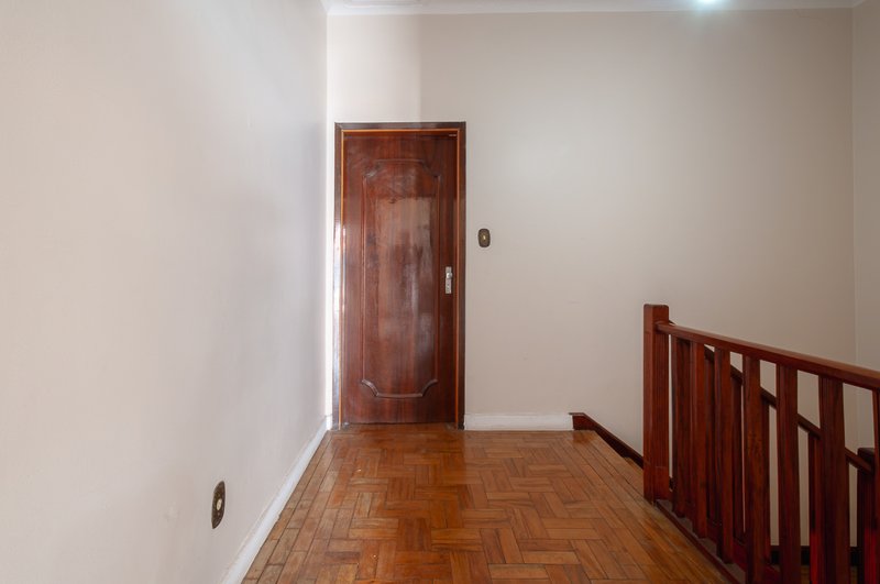 Sobrado 195m² em Perdizes 2 dorm 1 suíte 1 vaga Rua Caraíbas São Paulo - 