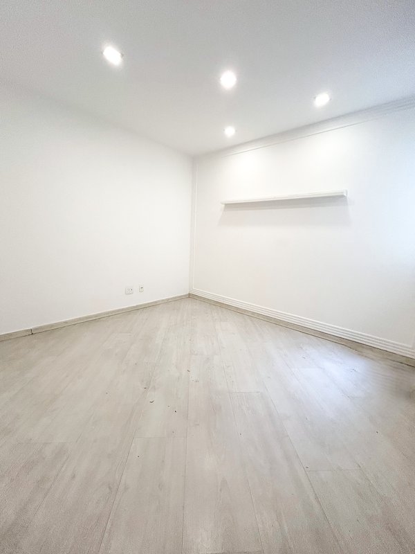 Apartamento reformado no Jardim Oceânico - Rio de Janeiro - 