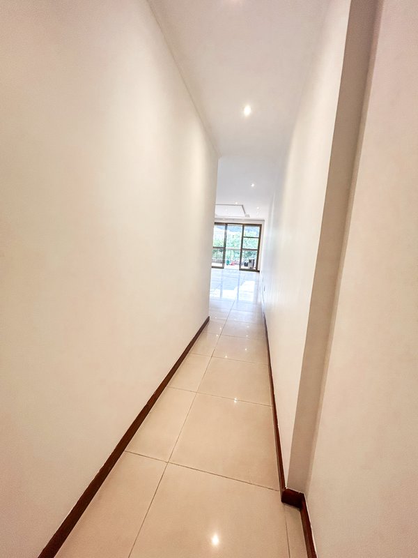 Apartamento reformado no Jardim Oceânico - Rio de Janeiro - 