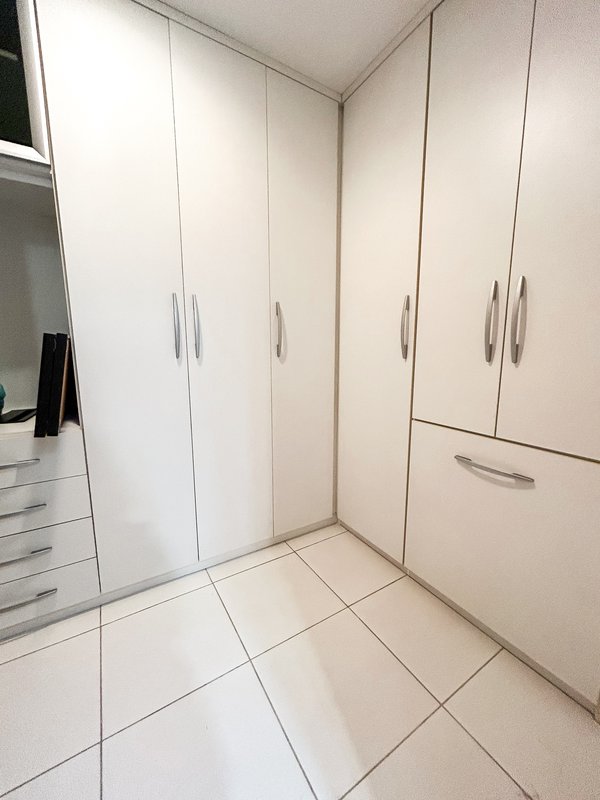 Apartamento reformado no Jardim Oceânico - Rio de Janeiro - 