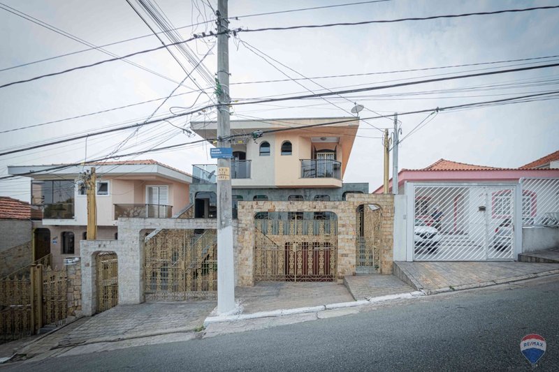 Sobrado 173m² na Vila Medeiros 3 dorm 1 suíte 4 vagas Avenida Boschetti São Paulo - 