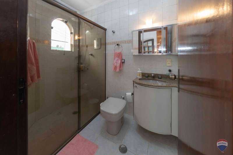 Sobrado 173m² na Vila Medeiros 3 dorm 1 suíte 4 vagas Avenida Boschetti São Paulo - 