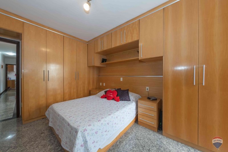 Sobrado 173m² na Vila Medeiros 3 dorm 1 suíte 4 vagas Avenida Boschetti São Paulo - 
