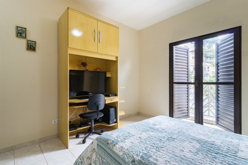Sobrado 104m² na Vila Isolina Mazzei 2 suítes 3 vagas Rua Sapienza São Paulo - 