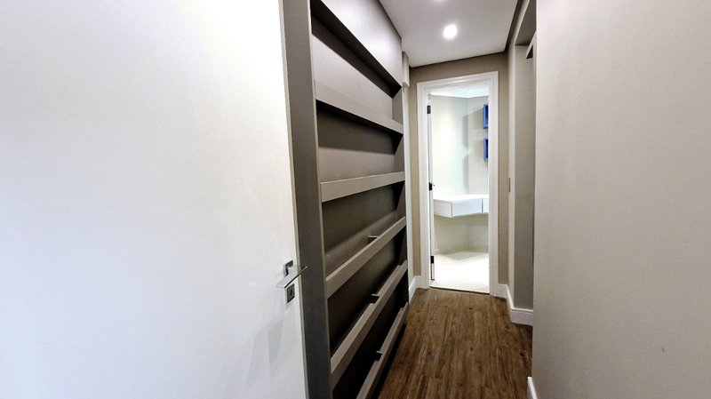 Apartamento 158m² na Água Fria 3 suítes 3 vagas Rua Capitão Alberto Mendes Júnior São Paulo - 