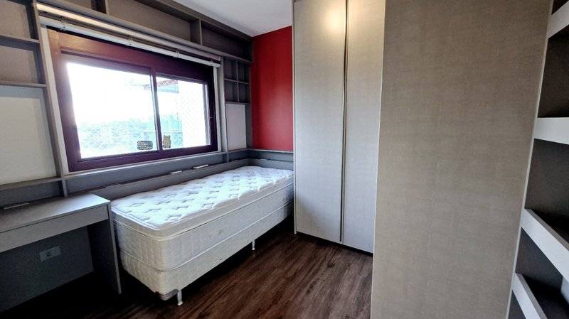 Apartamento 158m² na Água Fria 3 suítes 3 vagas Rua Capitão Alberto Mendes Júnior São Paulo - 