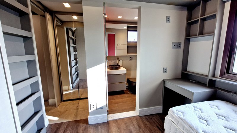 Apartamento 158m² na Água Fria 3 suítes 3 vagas Rua Capitão Alberto Mendes Júnior São Paulo - 