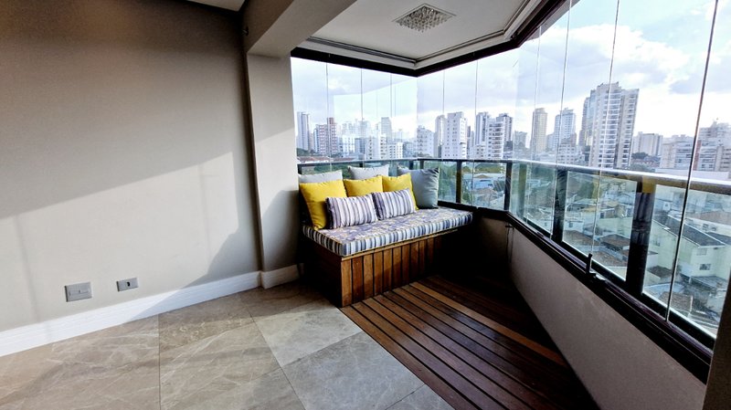 Apartamento 158m² na Água Fria 3 suítes 3 vagas Rua Capitão Alberto Mendes Júnior São Paulo - 