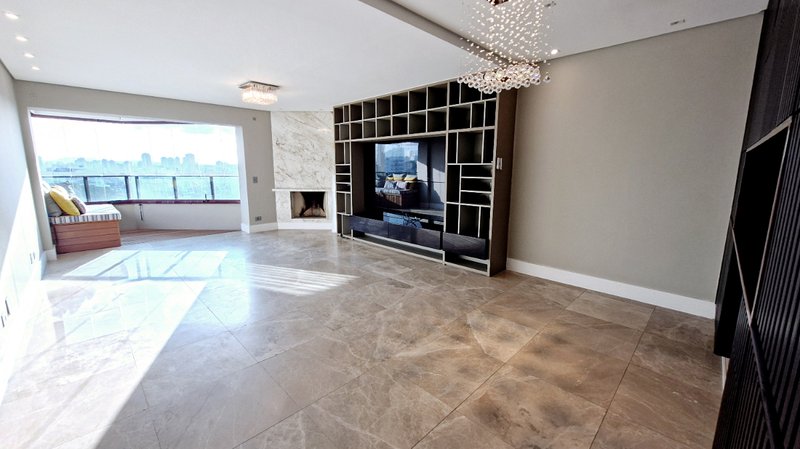 Apartamento 158m² na Água Fria 3 suítes 3 vagas Rua Capitão Alberto Mendes Júnior São Paulo - 
