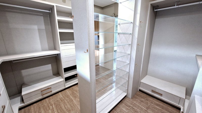 Apartamento 158m² na Água Fria 3 suítes 3 vagas Rua Capitão Alberto Mendes Júnior São Paulo - 