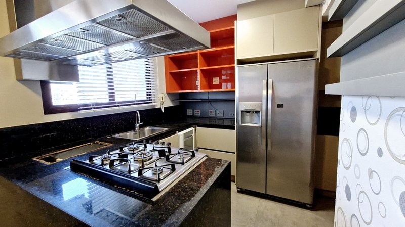 Apartamento 158m² na Água Fria 3 suítes 3 vagas Rua Capitão Alberto Mendes Júnior São Paulo - 
