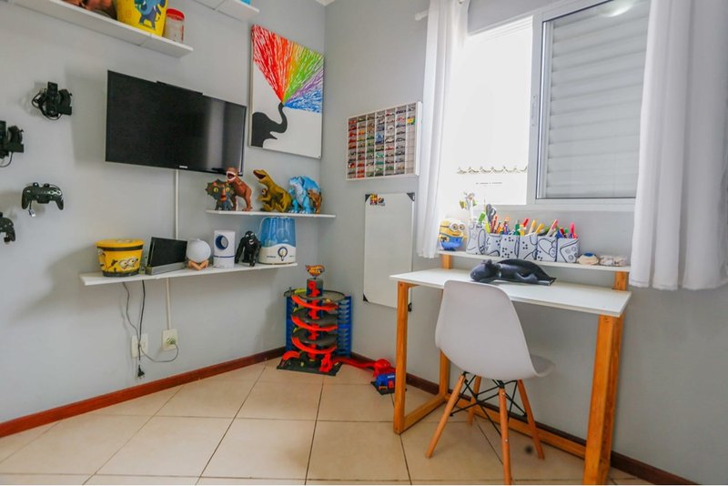 Apartamento à venda, 54m -2 Dorm. R$ 240.000 - Residencial Espanha - Sorocaba SP Rua Lituânia Sorocaba - 