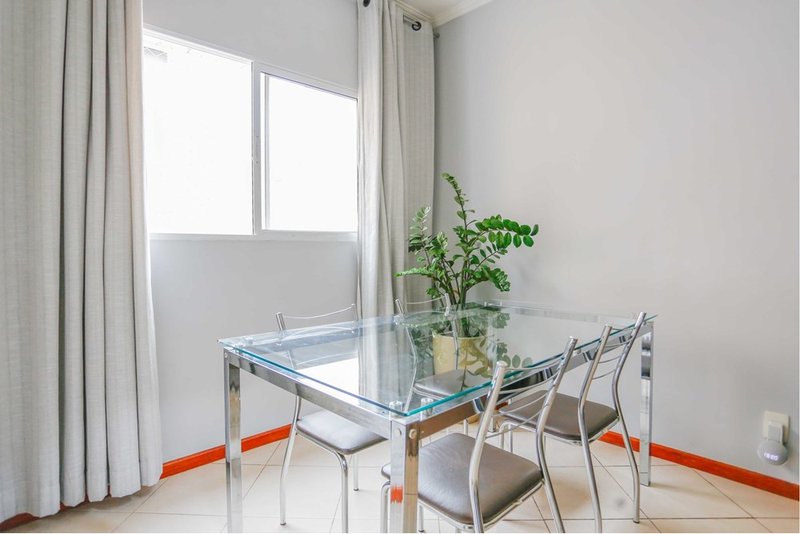 Apartamento à venda, 54m -2 Dorm. R$ 240.000 - Residencial Espanha - Sorocaba SP Rua Lituânia Sorocaba - 