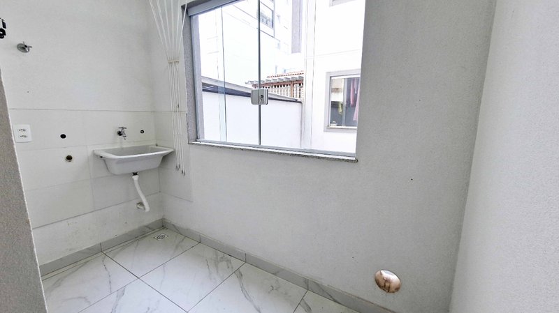 Apartamento 30m² na Vila Pauliceia 1 dorm Próximo ao metrô Rua Maria do Carmo Sene São Paulo - 